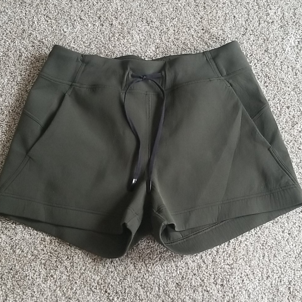 EUC lululemon olive green shorts size 10